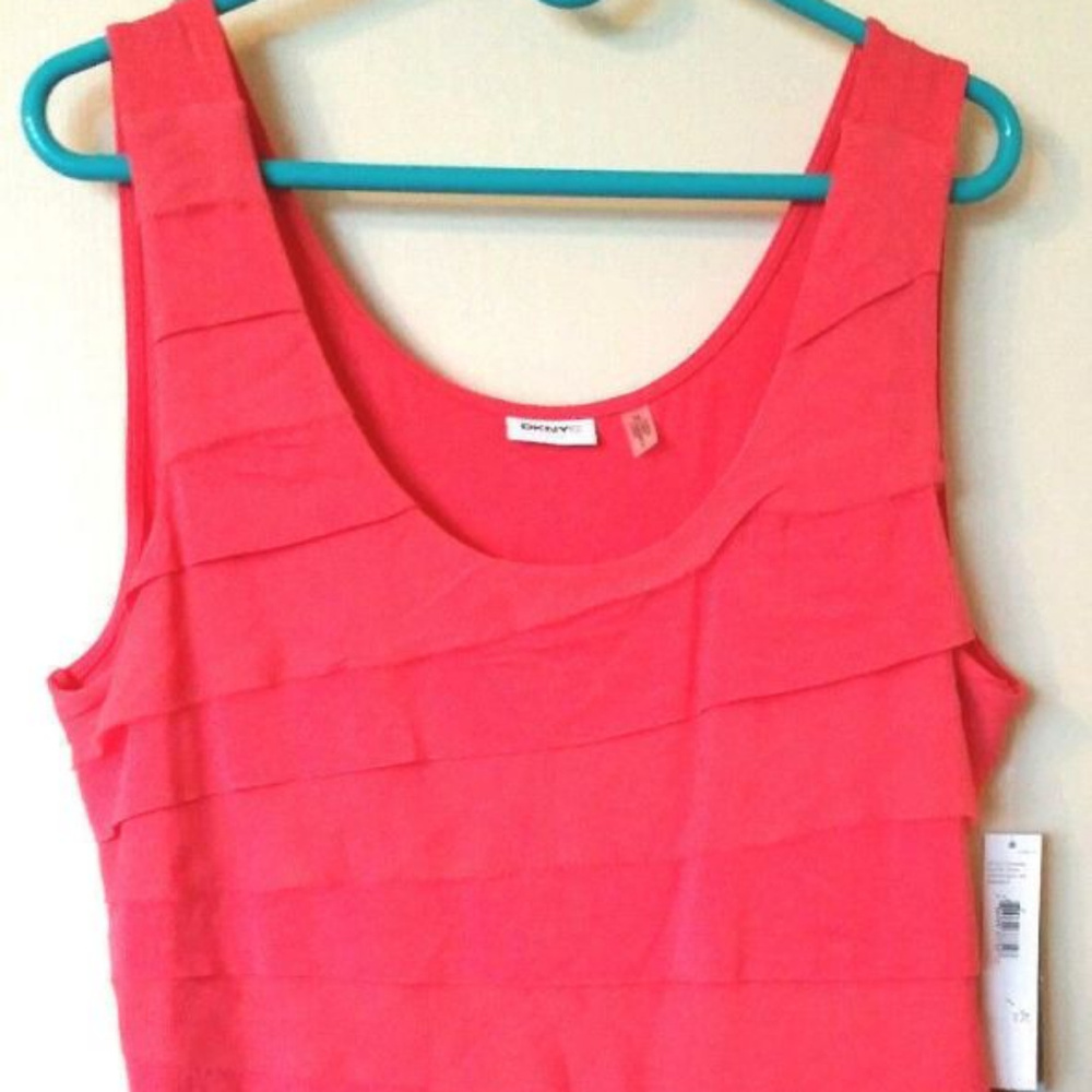 NEW DKNY brand PLUS Size  BLOUSE W/tags Size 1X = NEW WITH TAGS